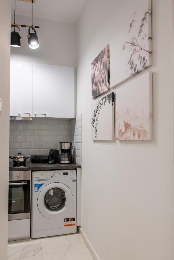 Medluxe Comfort Apartment Atenas Exterior foto